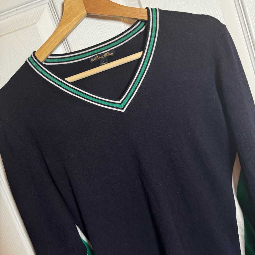 Brooks Brothers Navy Green V-Neck Sweater Pullover Athletic Stripe Size Large - Picture 10 of 11